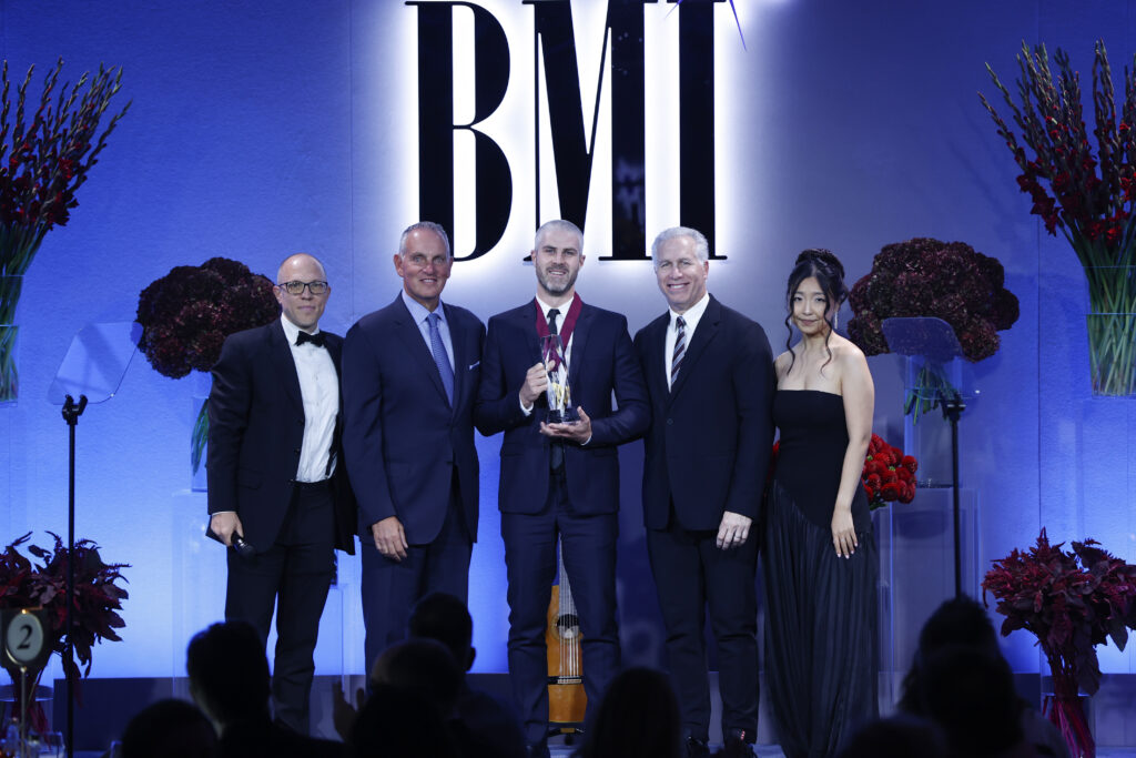 Adele Collaborator Fraser T. Smith Wins BMI President’s Award (Photos)