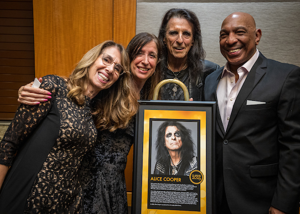 10 Radio Icons Honored in 2025 Hall of Fame Induction Ceremony (Photos)
